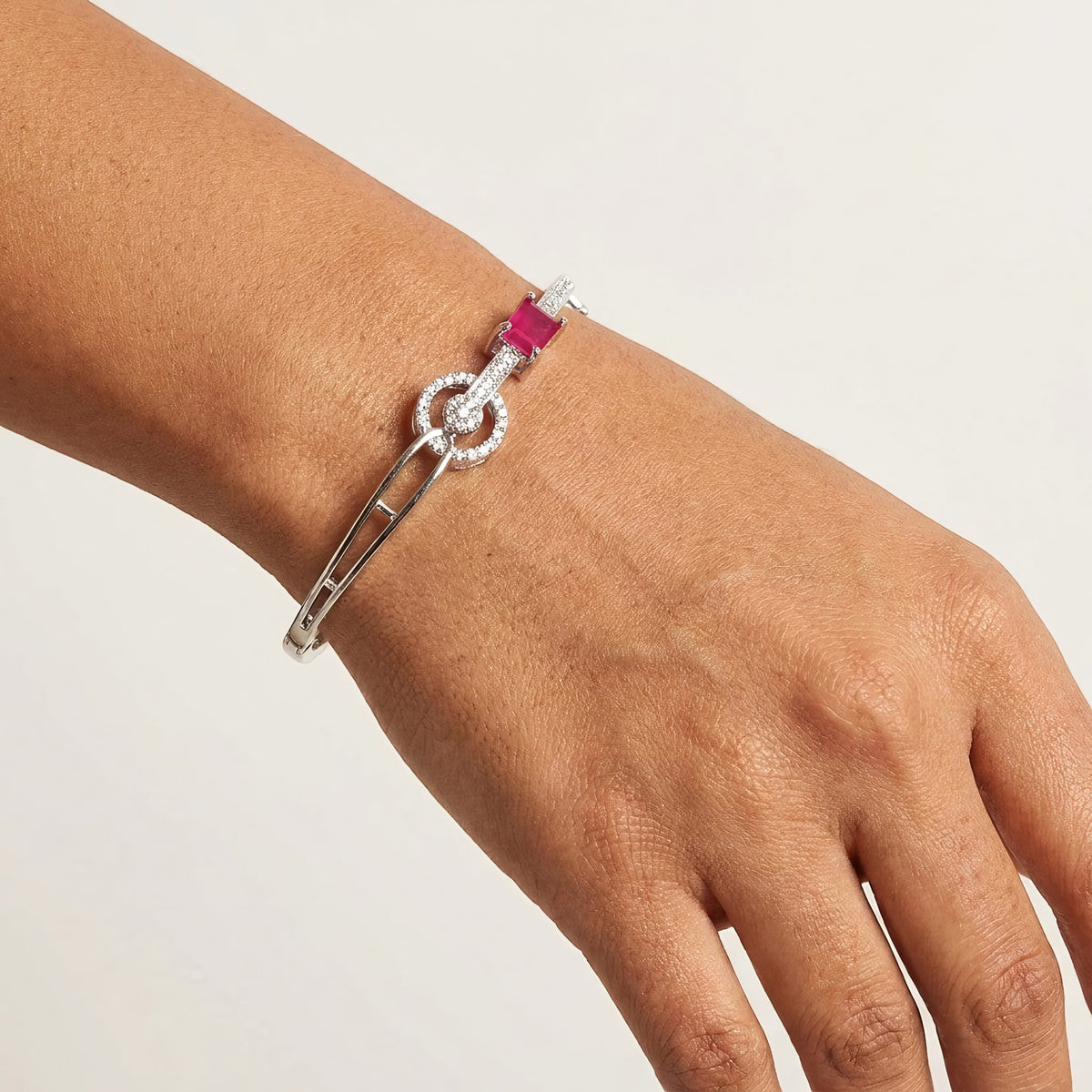 Rhoduim-tone Bangle
