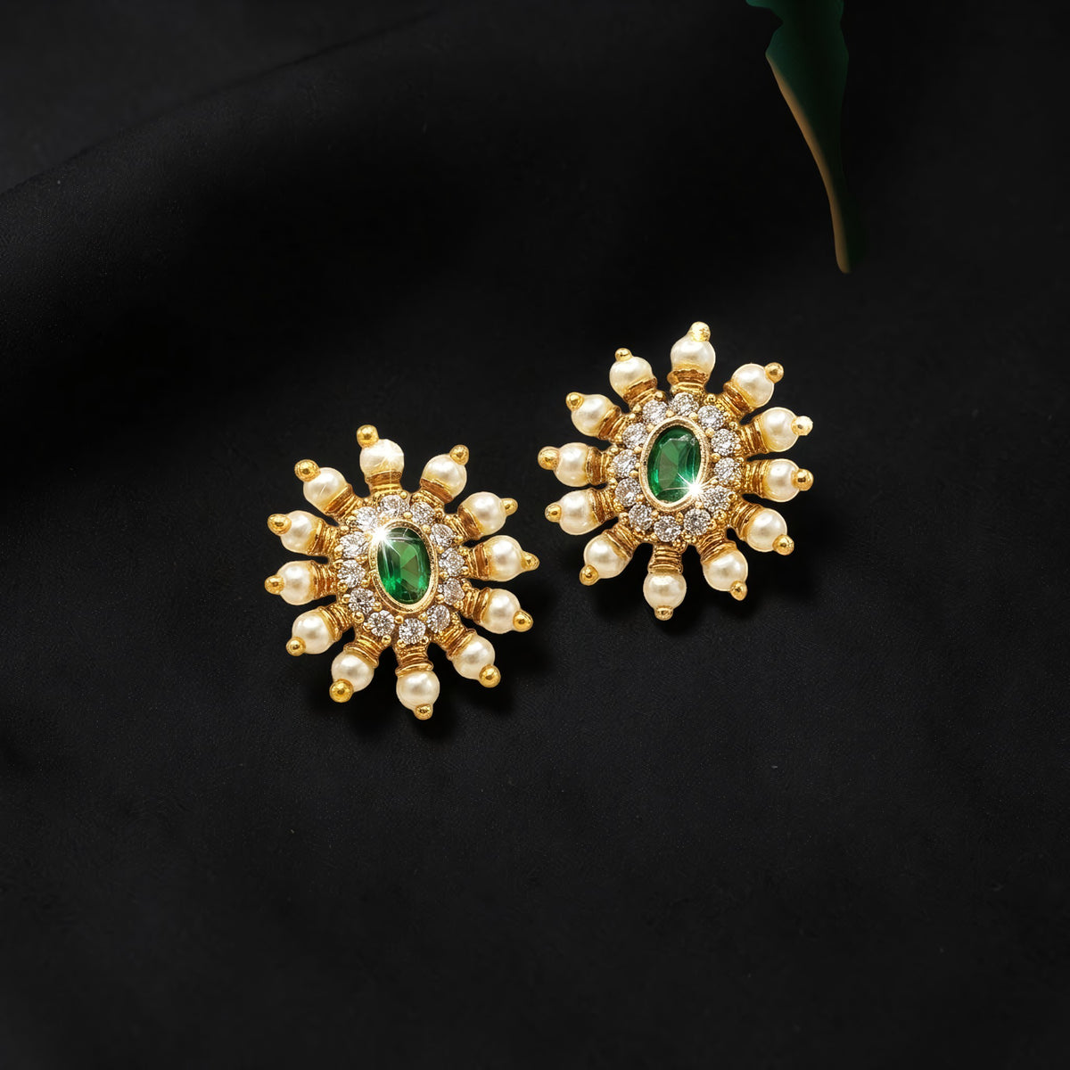 Pearl Studs