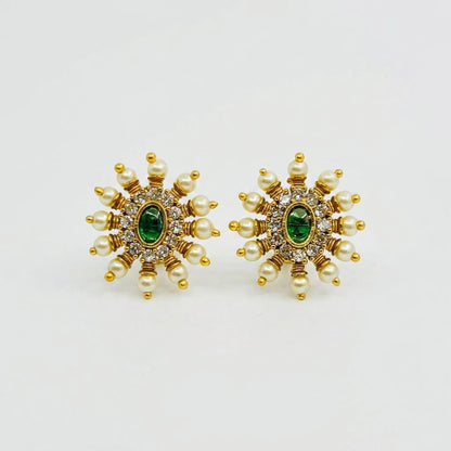 Pearl Studs