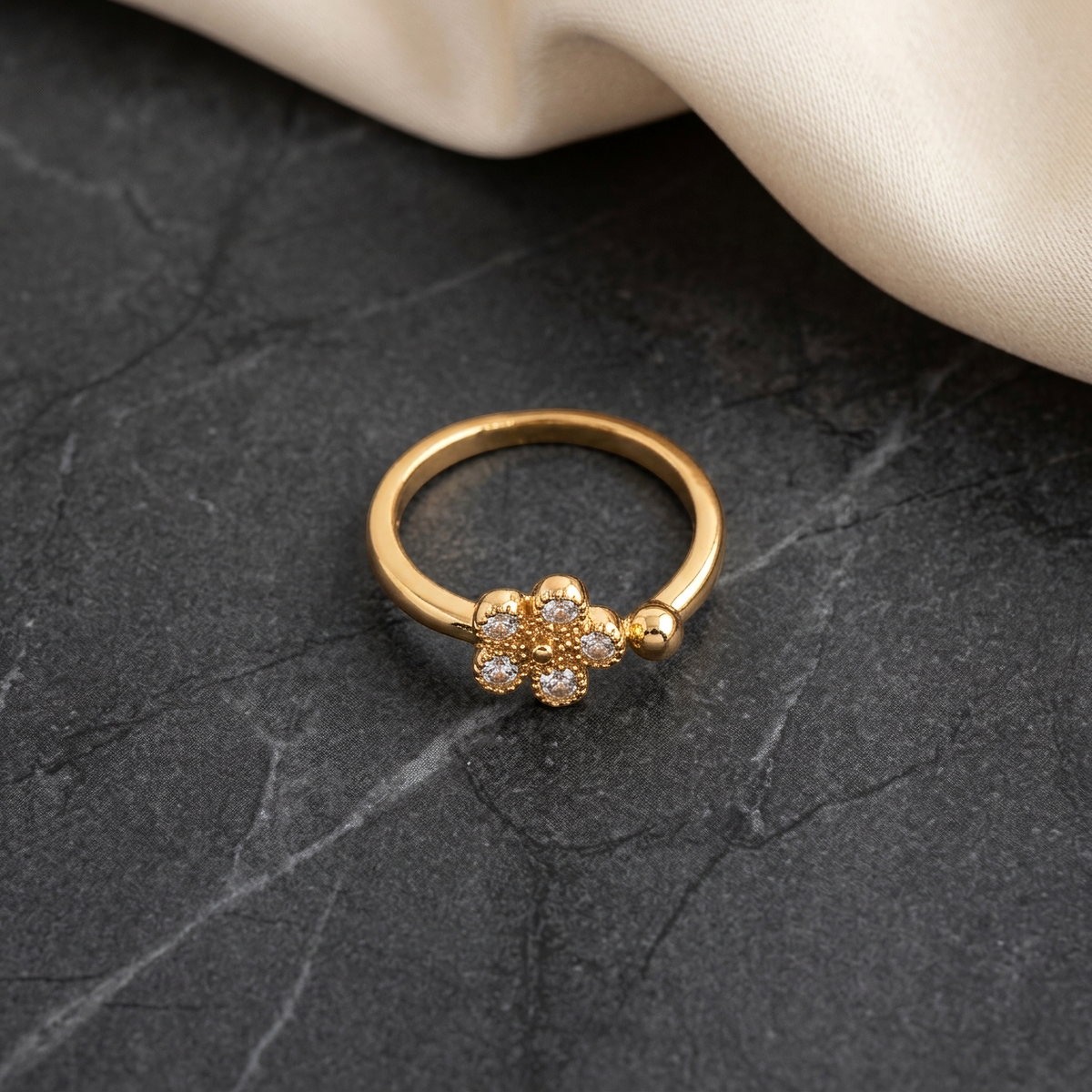 Daisy Ring