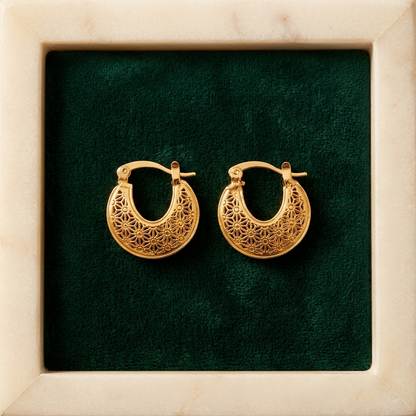 Filigree Crescent - front view