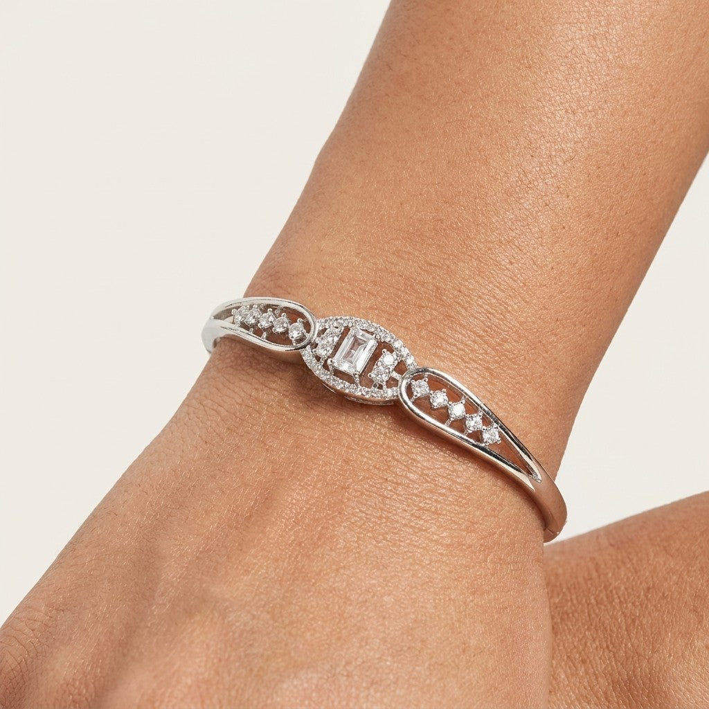 Diamond Kada