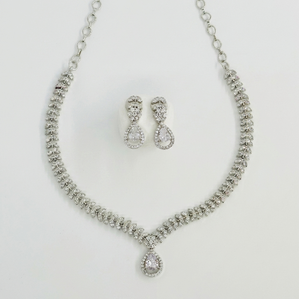 Elegant Necklace