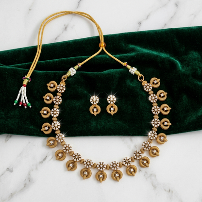 Textured Necklace