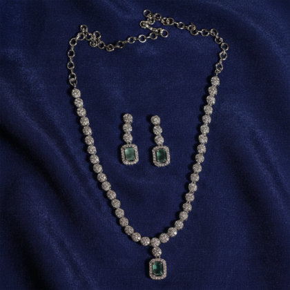 Green & White Stone Silver Tone Necklace Set