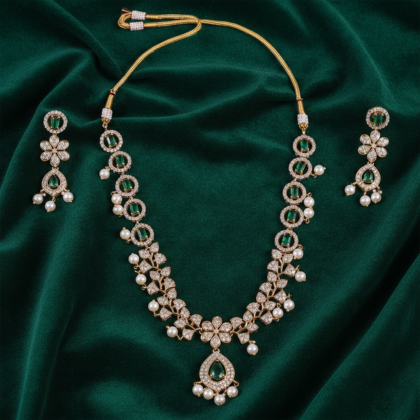 Green Stone & Pearl Gold Tone Necklace Set