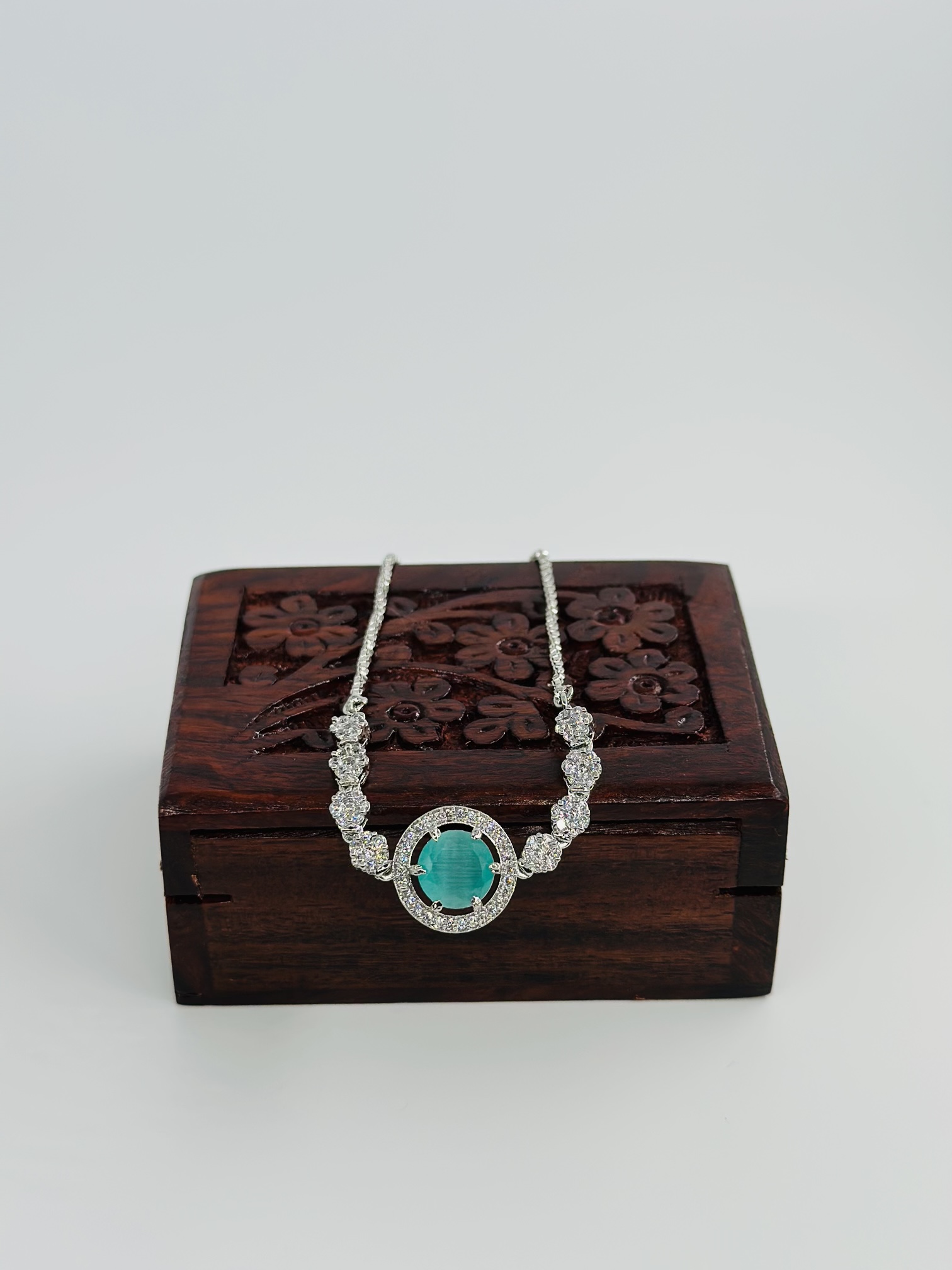 Light Green Stone Oval Bolo Bracelet - Image 2