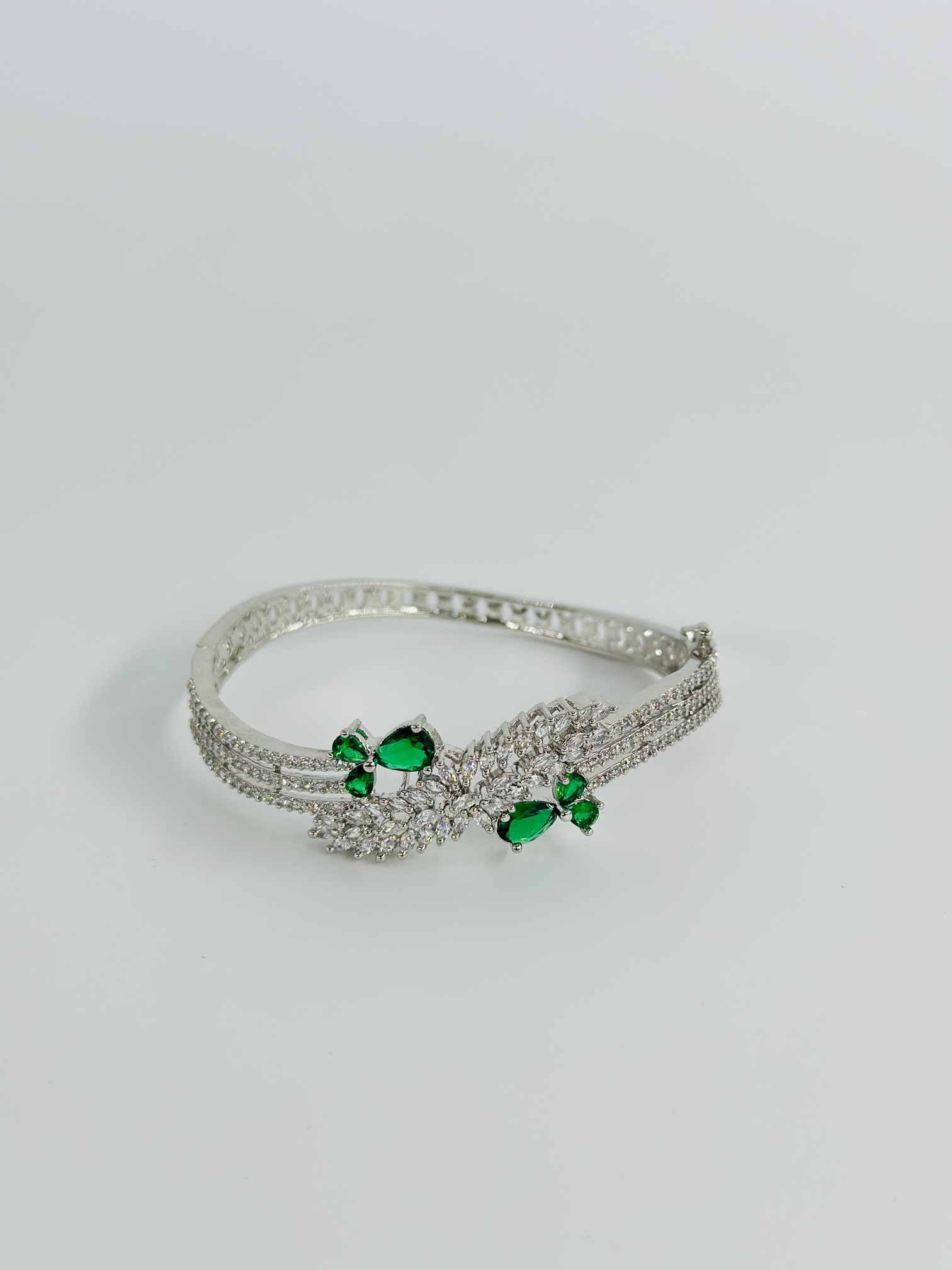 Green & White Stone Rhodium-Tone Bracelet - Image 4