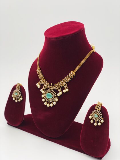 Green Stone & Pearl Gold Tone Necklace Set