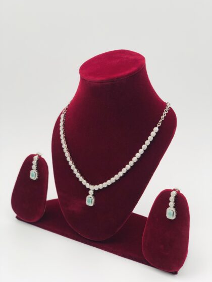 Green & White Stone Silver Tone Necklace Set