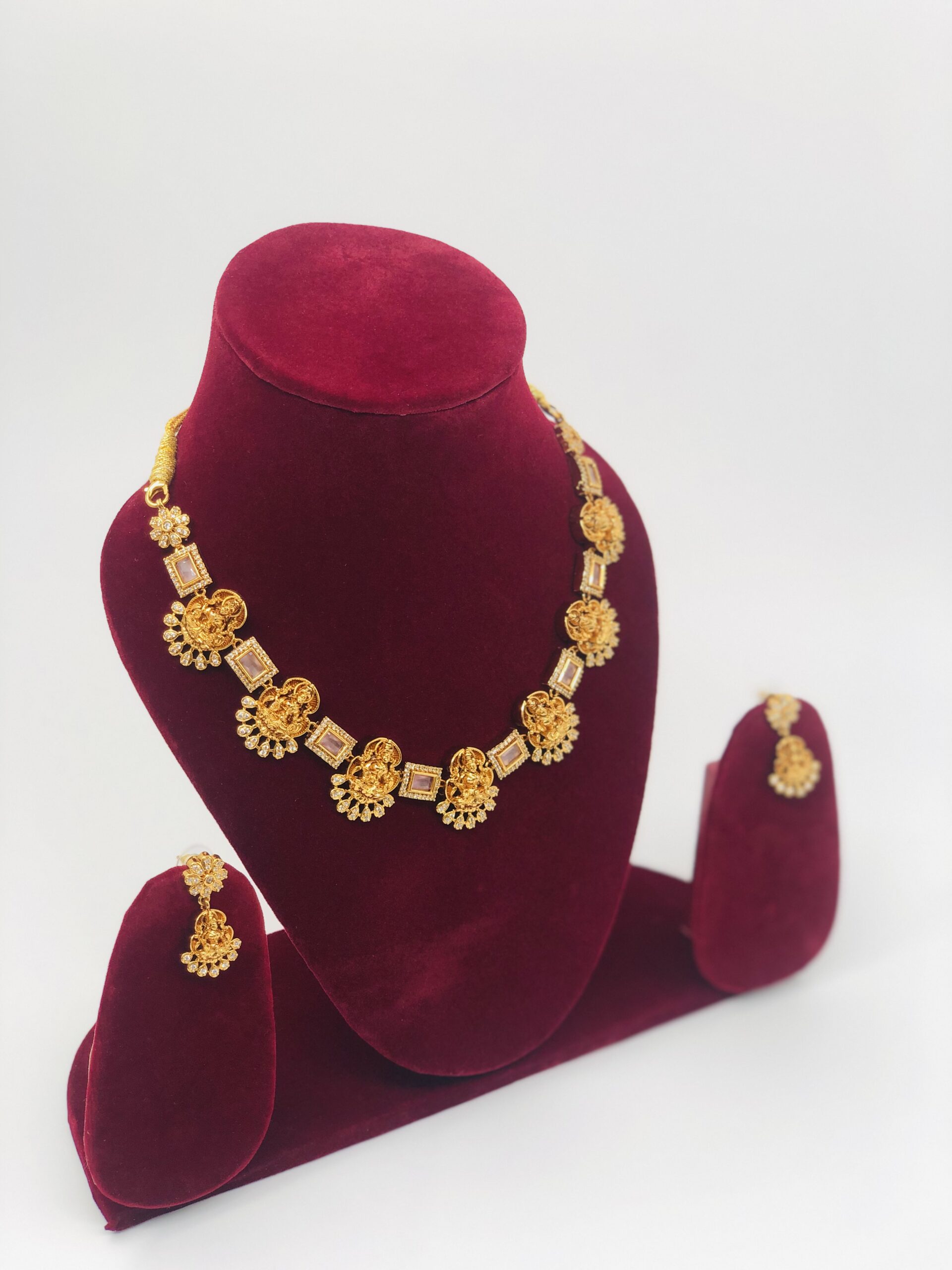 Gold-Tone Lakshmi & Rose Quartz Choker Set - Image 4