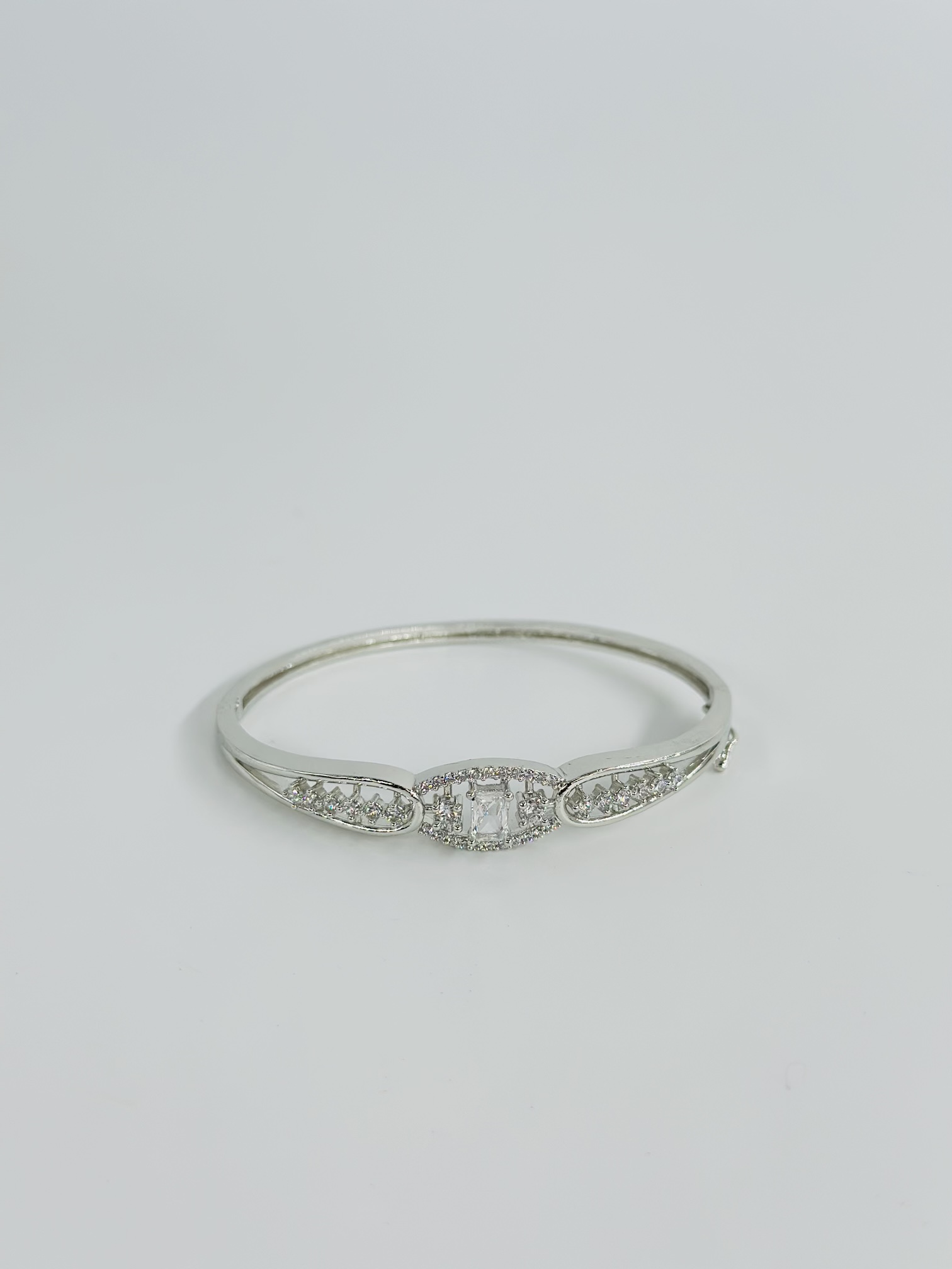 Silver-Tone White-Cut Diamond Stone Kada - Image 2