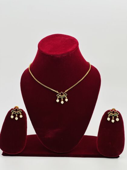 Traditional Lotus Pearl Drop Set